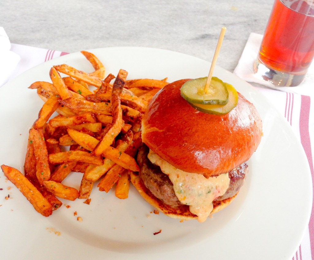 White Oak Kitchen & Cocktails - Lamb Burger